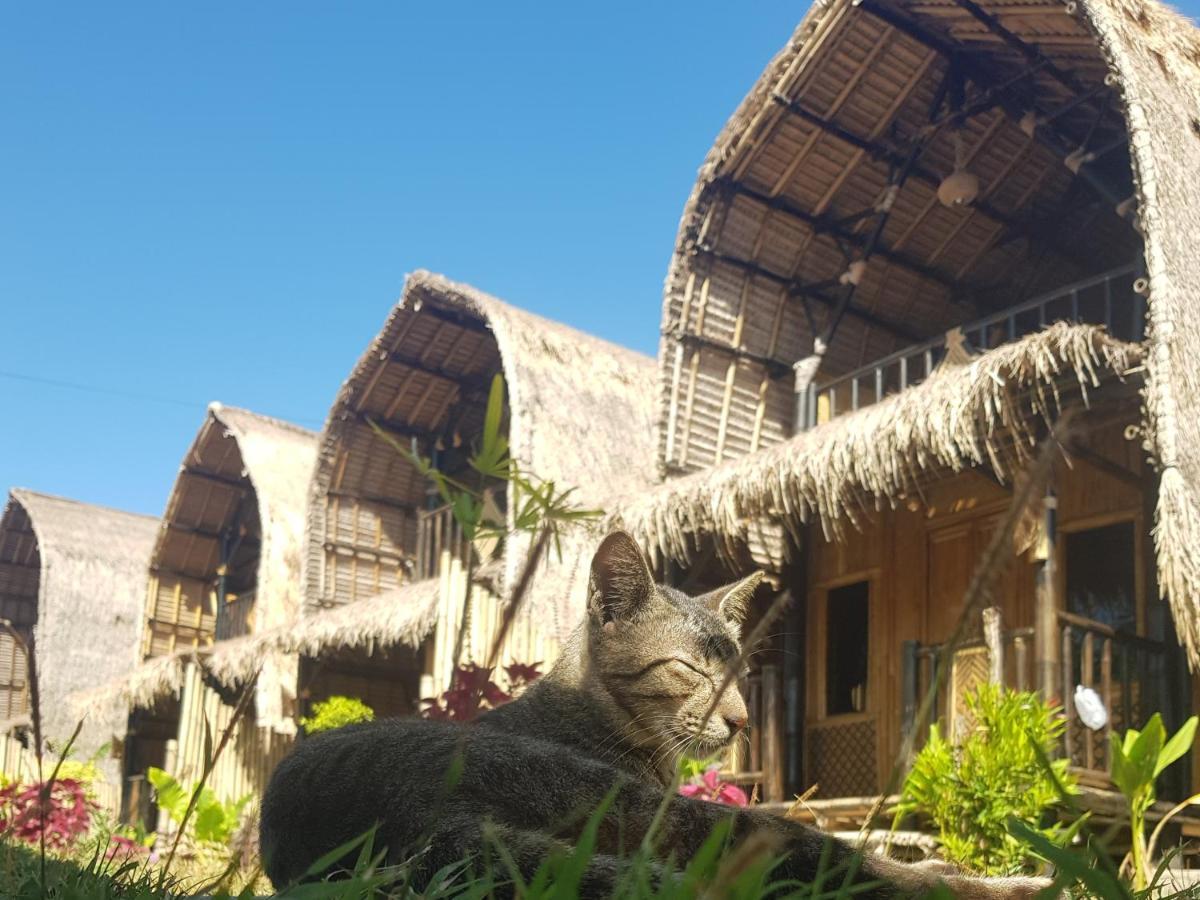 Mahkota Atia Bungallow Praya Exteriér fotografie
