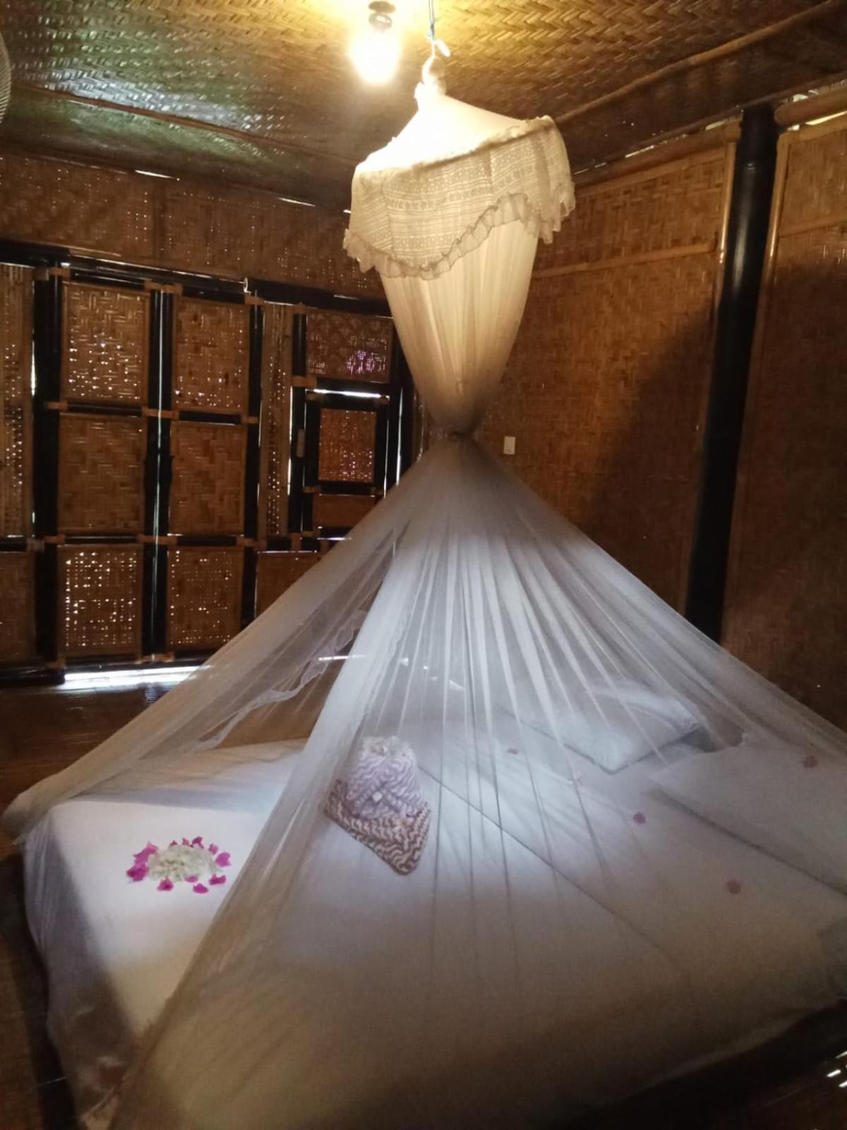 Mahkota Atia Bungallow Praya Exteriér fotografie